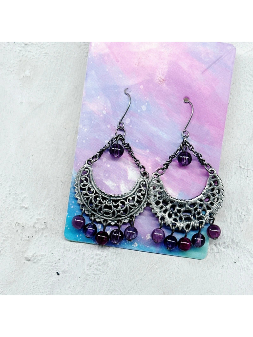 836mc. Pewtertone Purple Earrings Statement